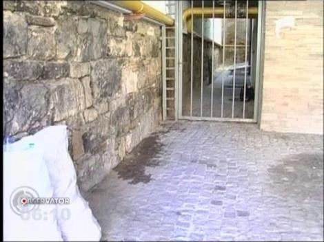 O femeie si-a abandonat bebelusul dupa nastere, intr-un gang pustiu din Cluj-Napoca