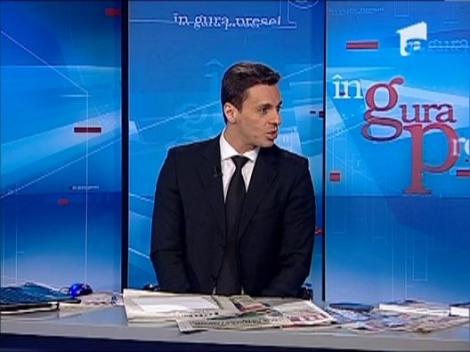 Consilierul prezidential al lui Traian Basescu si-a schimbat numele pe Facebook in Iulian "Schengen" Chifu