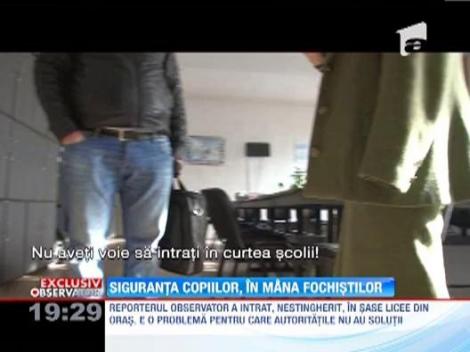 In liceele din Romania, oricine poate intra inarmat fara sa fie legitimat