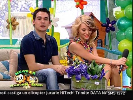 Familia Deliei Matache a cantat la Neatza: Asculta un "Colaj tiganesc"!!!