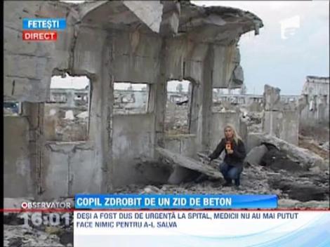 Copil de 9 ani zdrobit de un zid de beton