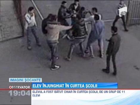 Elevul din Tulcea injunghiat de un coleg era sa-si piarda viata pentru o minge de fotbal!