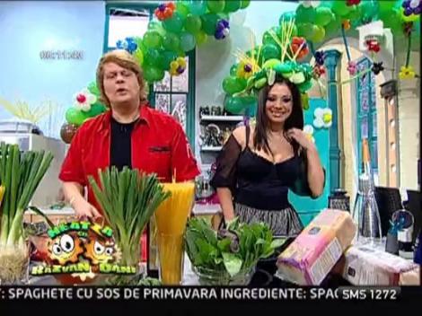 Spaghete cu sos de primavara