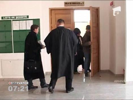 Magistratii aleg un curator pentru copilul lui Cristian Cioaca si al Elodiei Ghinescu