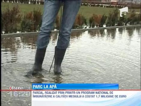 Investitie de 1,7 milioane de lei irosita! Parc inundat de ploi