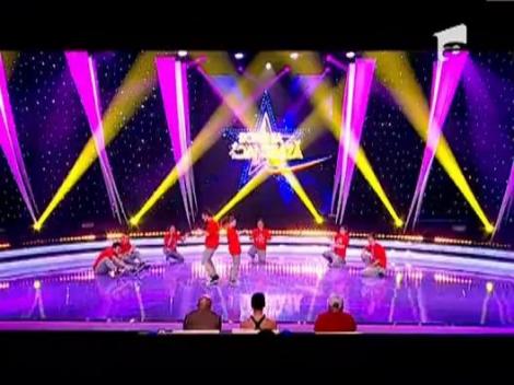 Trupa de hipoacuzici: cei care "trec" muzica prin ochi