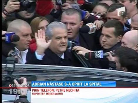 UPDATE! Adrian Nastase a fost eliberat! Fostul premier s-a oprit la spital in drum spre casa!