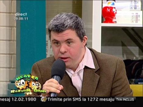 Impresionant! Serban este primul roman care are carte de munca, desi sufera de sindromul Down