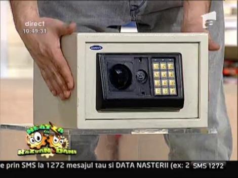 Vezi aici cum si-a platit Razvan datoriile fata de Dani!