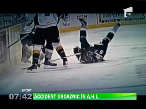 Accidentare horror la hochei! A cazut pe gheata, iar un coechipier l-a calcat cu patina pe fata
