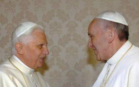 Papa Francisc si Benedict al XVI-lea au avut o intalnire privata