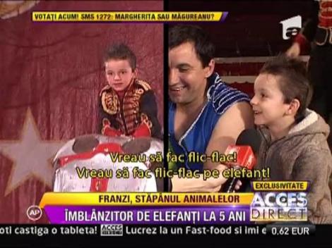 Franzi, imblanzitorul de elefanti! La doar cinci ani, dreseaza uriasele animale (VIDEO)