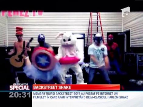 Febra Harlem Shake i-a cuprins si pe membrii trupei Backstreet Boys