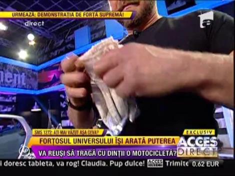Cel mai puternic om din lume a socat audienta la Acces Direct! A tras cu dintii un autocar! (VIDEO)