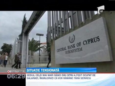 Situatia ramane tensionata in Cipru. Autoritatile fac "eforturi supraomenesti" pentru a redeschide bancile joi