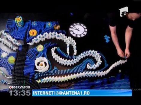 Pictura celebra realizata cu ajutorul pieselor de domino