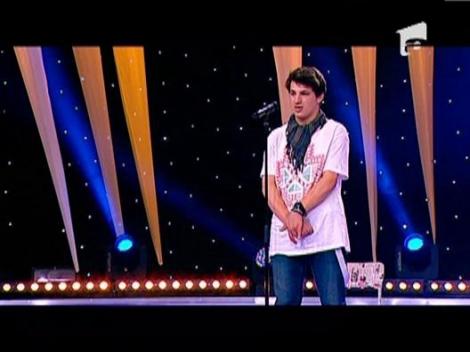 Hit me baby one more time... cu TREI STELE!