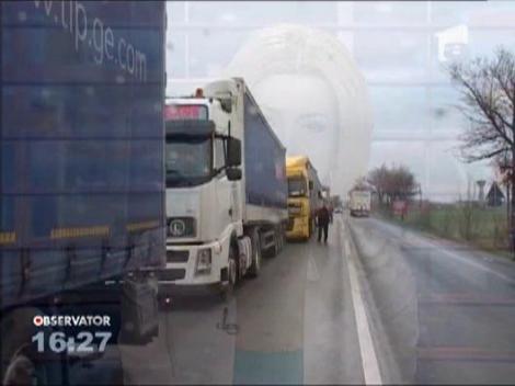 Coada de 20 de km la Vama Nadlac