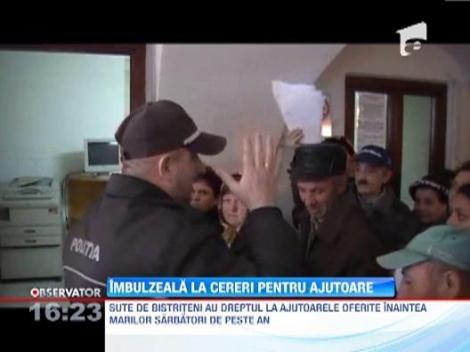 Imbulzeala la cereri pentru alimente gratuite