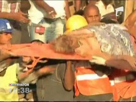 India: Cel putin 60 morti in urma prabusirii unei cladiri de la periferia orasului Mombay