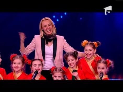 Cele mai talentate gheise au "topit" juriul de la "Romania Danseaza"