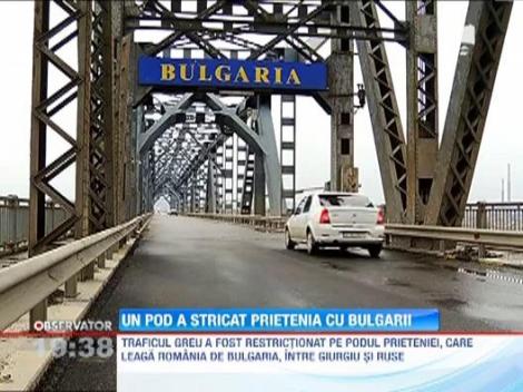 Podul care leaga Romania de Bulgaria s-a gaurit