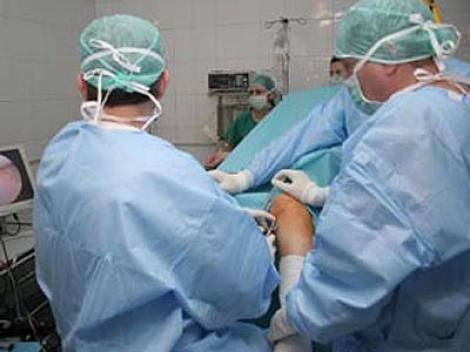 O tanara acuza medicii Spitalului Judetean Ilfov ca au ars-o in timpul unei operatii de apendicita