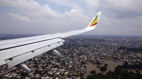 Aterizare de urgenta pe aeroportul Otopeni