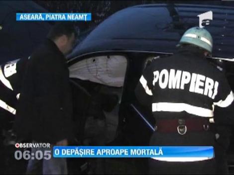 O depasire riscanta l-a bagat in spital pe un sofer din Neamt