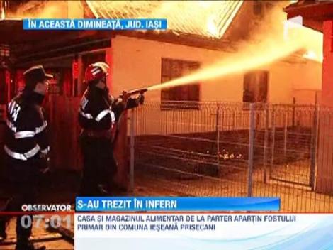 Casa cu etaj a fost inghitita de flacari, in Iasi