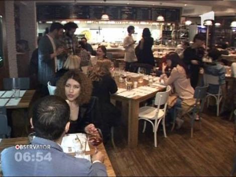 Petrecere surpriza pentru echipa care a lucrat la filmul "Pozitia copilului"