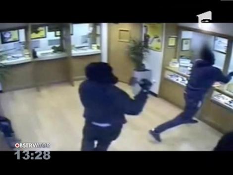 Jaf spectaculos si rapid in Marea Britanie