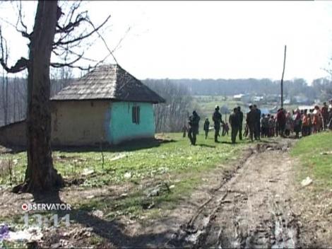 Le-au dat foc la grajd ca sa le intre-n casa si le fure banii!