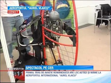 Spectacol pe cerul Capitalei! Pilotii se intrec in acrobatii