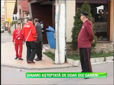 Cainii lui Talnar nu au fost asteptati decat de doi suporteri in orasul lui Brancusi