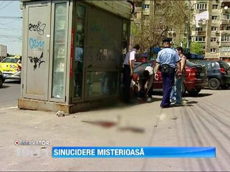 O femeie de 33 de ani s-a aruncat de la etajul 11 al unui bloc din Capitala