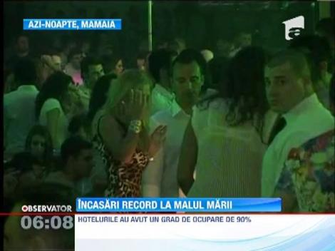 Incasari record la malul marii