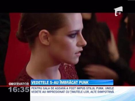 Stilul Punk a dominat covorul rosu de la Gala MET 2013, din New York