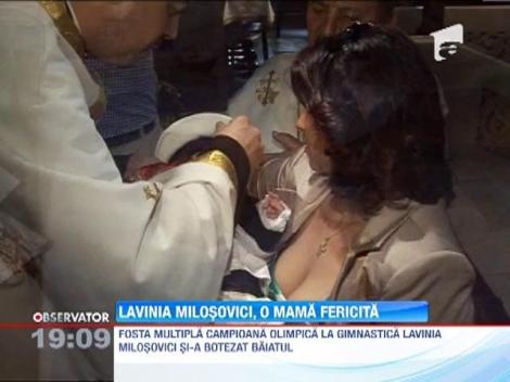 Clipe de fericire pentru Lavinia Milosovici! Si-a botezat baietelul 