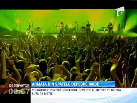O armata de oameni se pregateste pentru sosirea in Romania a celor de la Depeche Mode