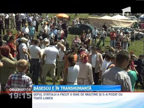 Presedintele Traian Basescu a participat la Sambra Oilior, in localitatea Certeze