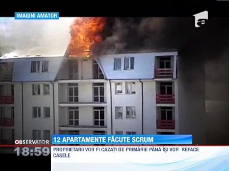 Flacari si panica intr-un bloc din Husi! Mansarda a ars si 35 de familii au ramas fara case
