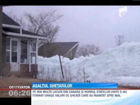 Zeci de case inghitite de un val urias de gheata