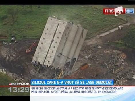 Implozie controlata in Australia, asupra unui siloz de beton