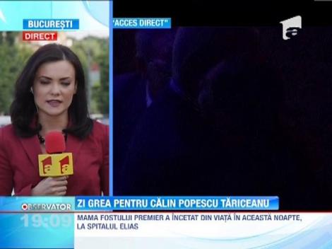 Tariceanu a amanat cununia civila. Mama fostului premier a incetat din viata