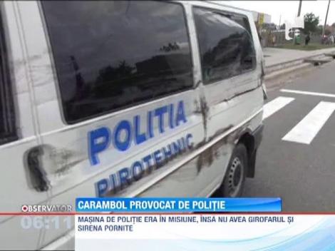 Carambol provocat de o duba de politie
