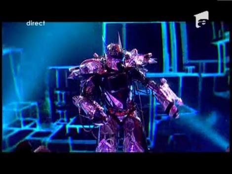 ROBOTICA: Baietii din trupa Freakquency au dansat demential in finala!