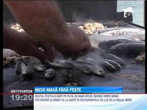 Nicio masa fara peste pentru turistii de pe litoral