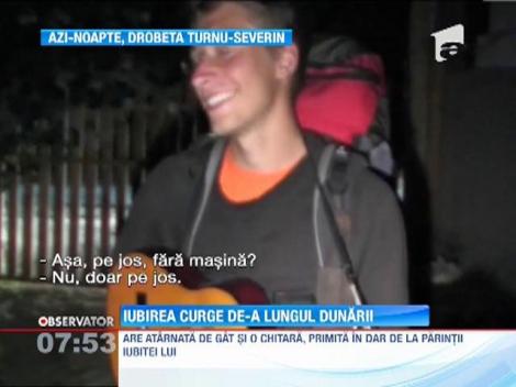 Un tanar din Germania strabate pe jos drumul dintre doua tari, pentru iubita lui