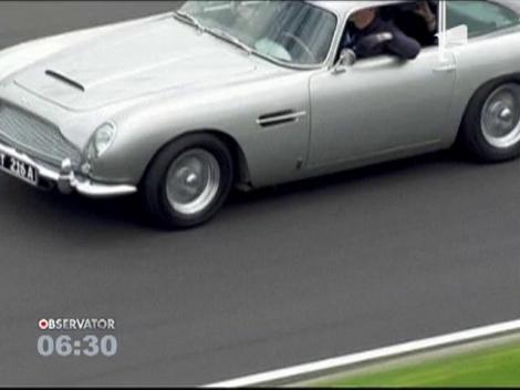 Michael Schumacher si actorul Daniel Craig au facut o demonstratie de pilotaj pe celebrul circuit Nurburgring!